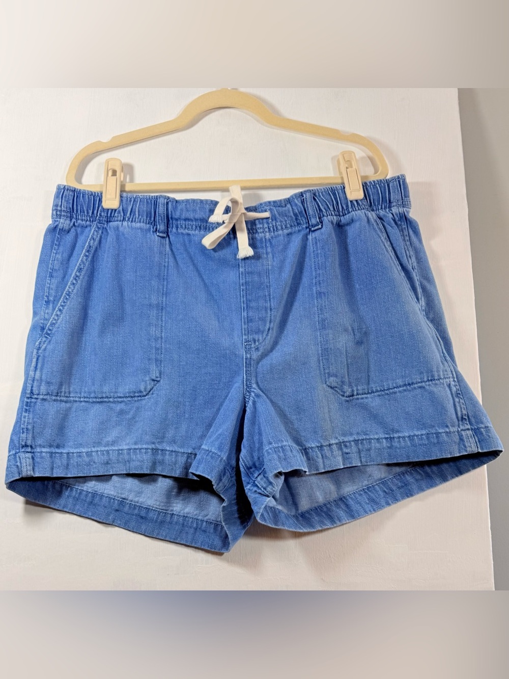 GAP Light Blue Drawstring Denim Shorts - Picture 1 of 14